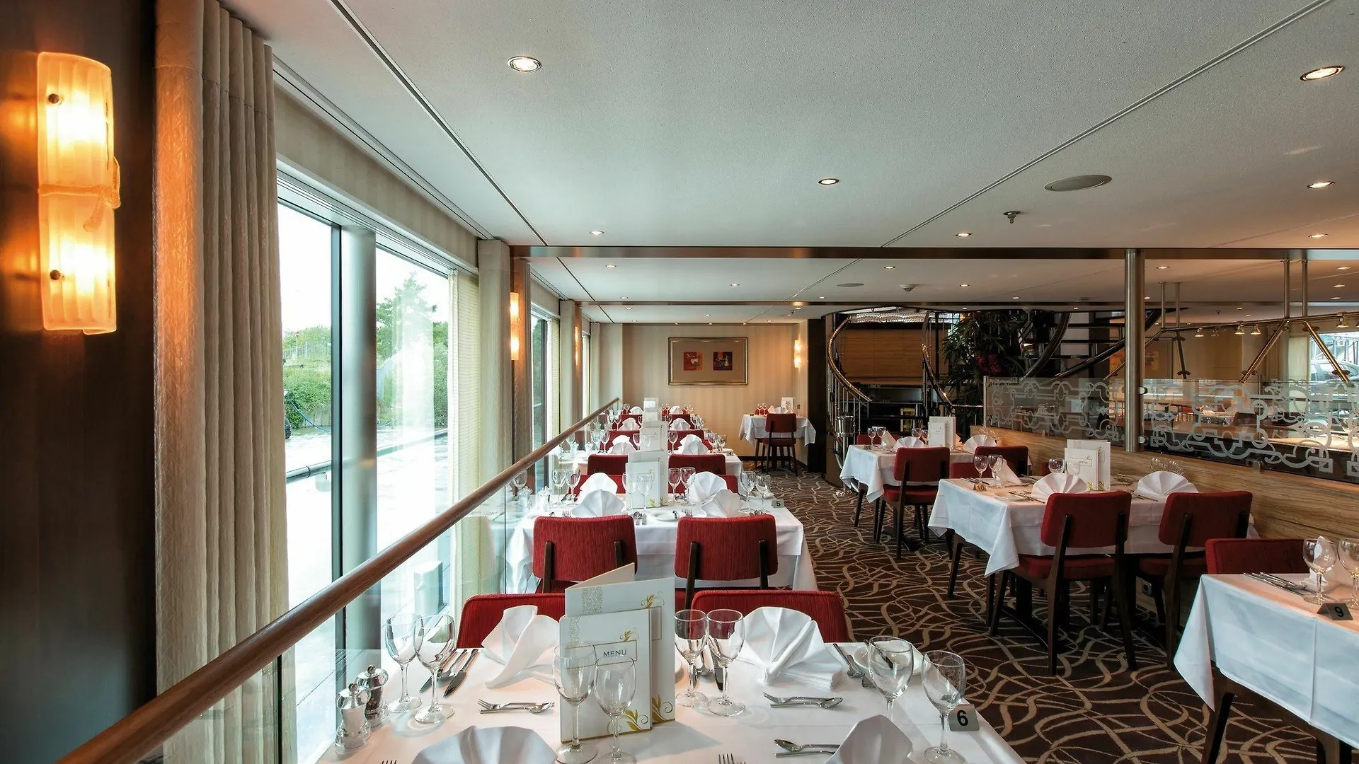 Hotell Crossgates Hotelship 4 Star - Altstadt - Koeln