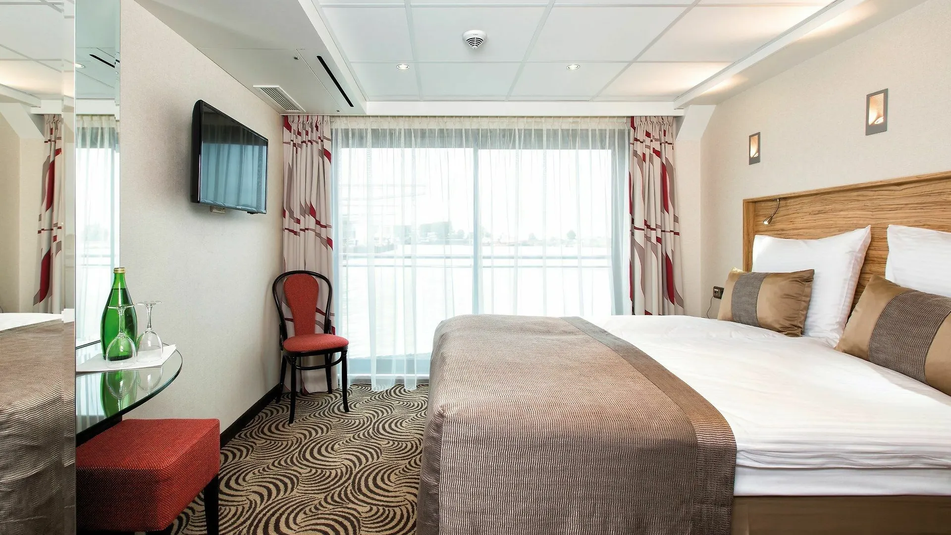 Hotell Crossgates Hotelship 4 Star - Altstadt - Koeln